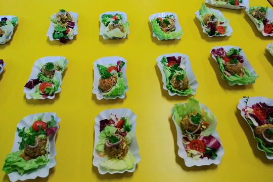 Setkání vedoucích školních jídelen a pedagogů v naší škole 1