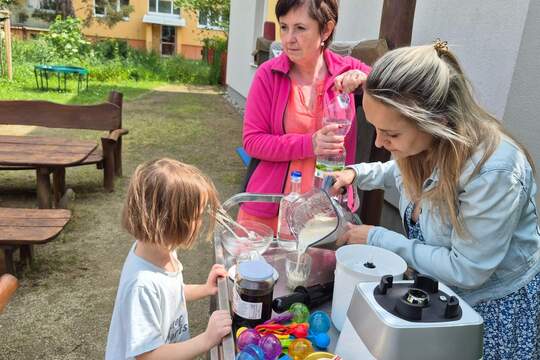 Vím, co jím, maminko, tatínku 2025 1