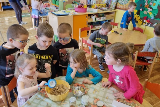 Ježečci - Granola s jablky, medem a skořicí 1