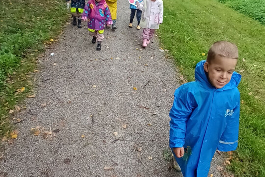 Podzim ťuká na dveře Podzim ťuká na dveře 1