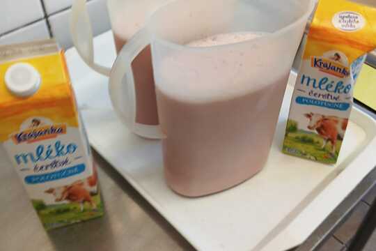 Jahodový koktejl  1