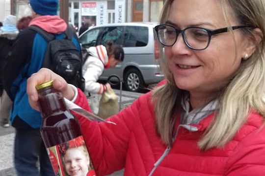 Nakupujeme na farmářských trzích v našem městě 1