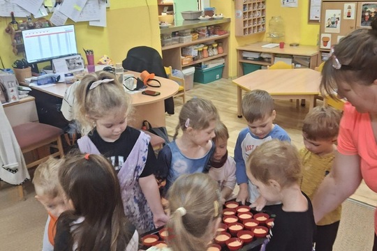 MŠ Soběchleby - Mrkvové muffiny 1