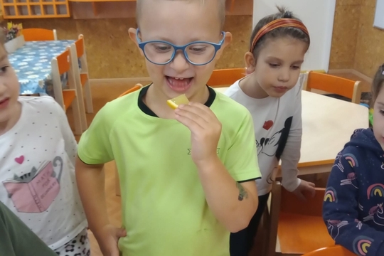 Sovičky z MŠ Dukelských hrdinů - Týden ovoce a zeleniny 1