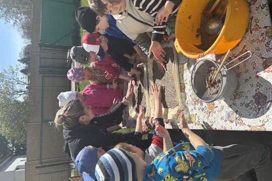 Recyklace papíru - Sluníčka 1