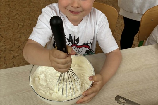 Sluníčka si připravila vlastní Pribináček Sluníčka si připravila vlastní Pribináček 1