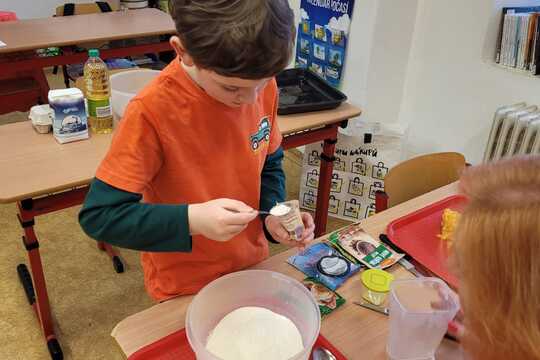 Halloweenské vaření a pečení v 1. a 2. ročníku 1