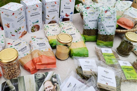 Malý FARMÁŘSKÝ trh a PODZIMNÍ slavnost v PASTELCE 1