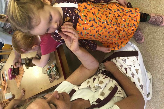 Cesta za tajemstvím babiččiny kuchyně: PODZIM co zahřeje a uzdraví Cesta za tajemstvím babiččiny kuchyně: PODZIM co zahřeje a uzdraví 1