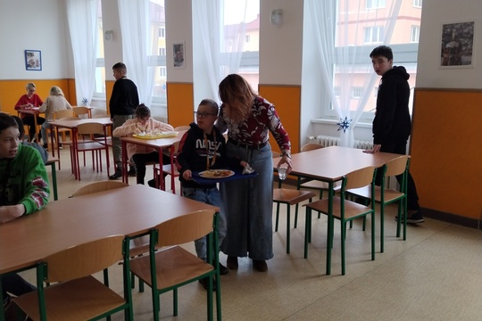 Audit zbytků jídla ve školní jídelně 1