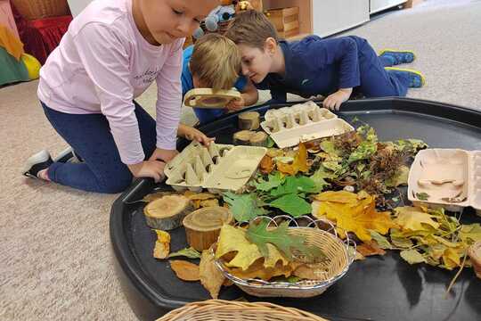 PODZIM KOLEM NÁS PODZIM KOLEM NÁS 1