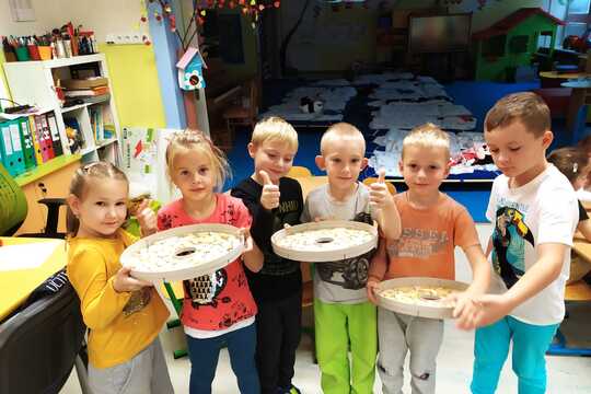 Využíváme krásnou úrodu jablíček na výrobu křížal 1