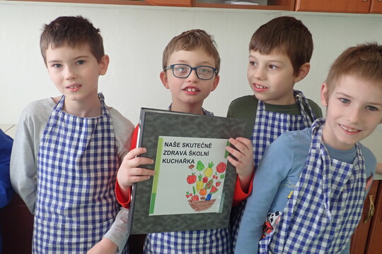 Naše skutečně zdravá školní kuchařka 1