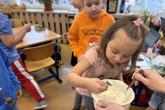 Mléko do škol v praxi – ochutnáváme, objevujeme, tvoříme 1