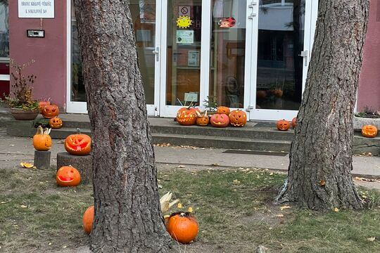 Den školní jídelny aneb Dýňohrátky ve Věkoších 2 1