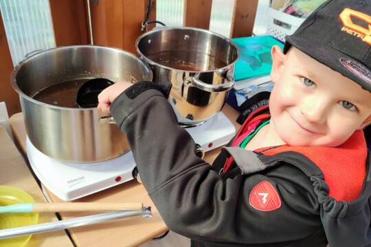  Vaření pampeliškového medu v LMŠ  1