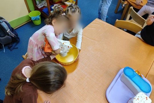 Vláčný americký koláč  1