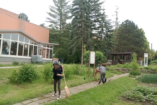 Připravujeme se na slavnostní otevření 1