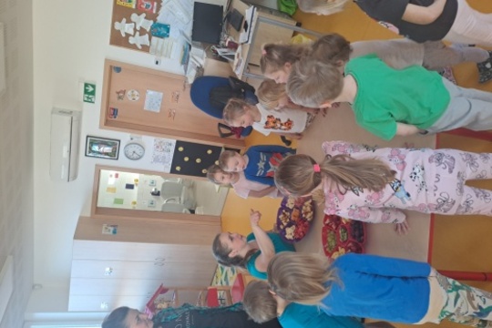 Ovocné veverčí mlsání 1