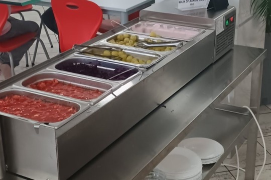 Nový salátový bar 1