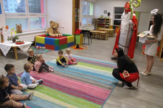 Mikuláš ve školce 1