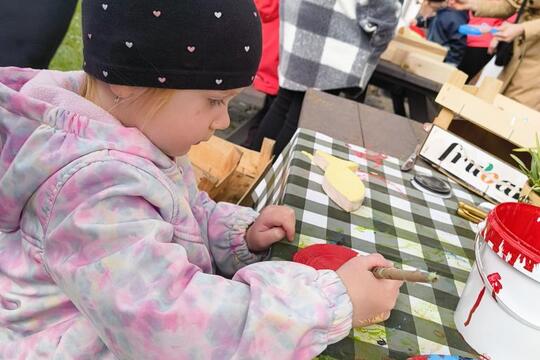 JARO na školní ZAHRÁDCE  1