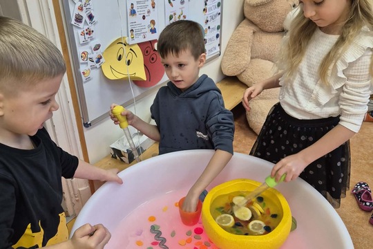 Vitamínový týden v MŠ nám. Republiky a odloučeném pracovišti MŠ Rudolecká 1