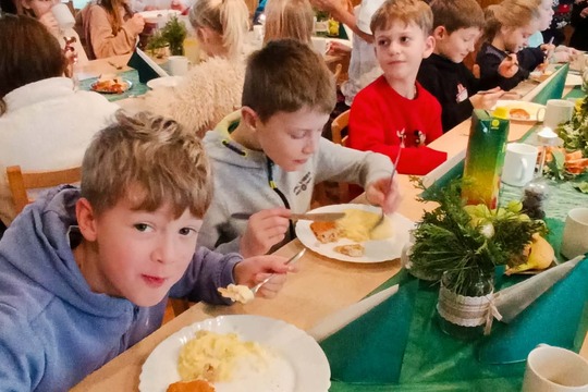 Sváteční vánoční tabule 1