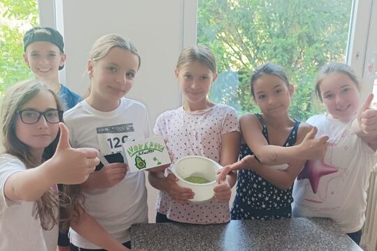 Pomazánková slavnost plná chutí a šikovných rukou Pomazánková slavnost plná chutí a šikovných rukou 1