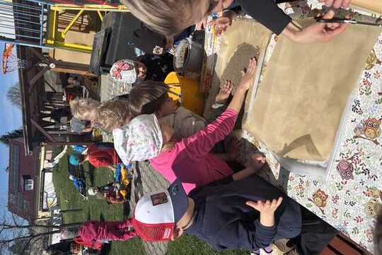 Recyklace papíru - Sluníčka 1