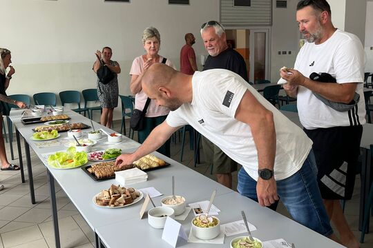 Pomazánková slavnost plná chutí a šikovných rukou Pomazánková slavnost plná chutí a šikovných rukou 1