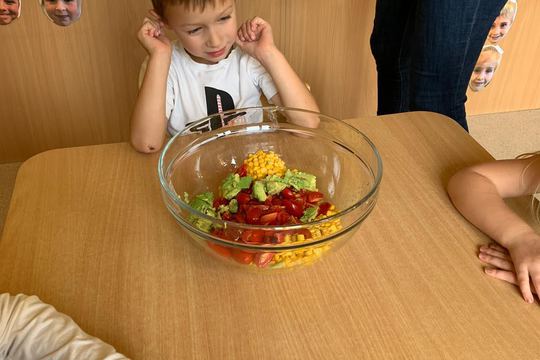 Chefs in Training - Avocado Corn Salad 1