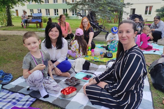 Piknik na školní zahradě a "Na silnici bezpečně" 1