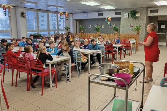 Na exkurzi ve školní jídelně 1