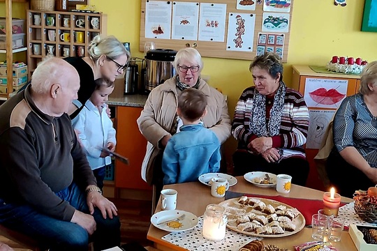 Ježečci z MŠ Soběchleby - Rozdáváme radost 1