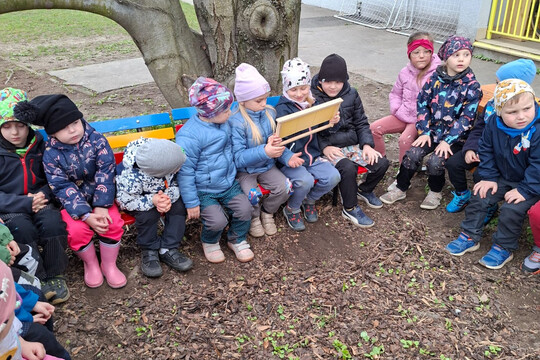 Včelař ve školce 1