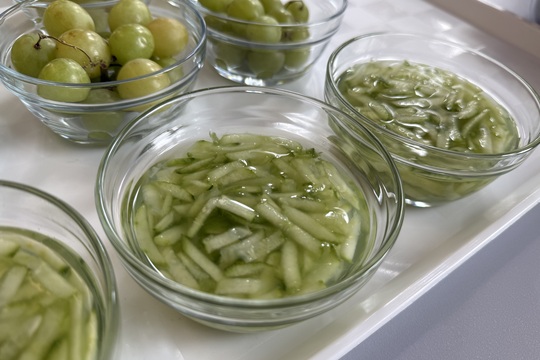 Když jaro dorazí i na talíř Když jaro dorazí i na talíř 1