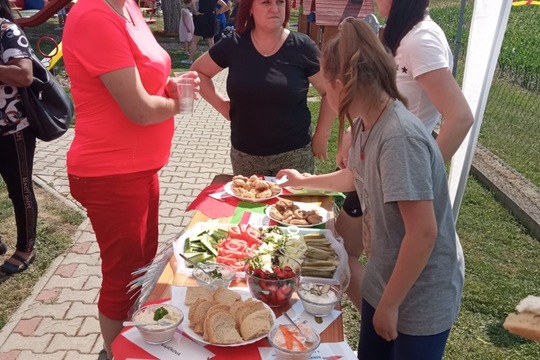 Jarmilky catering a setkání rodin na zahradní slavnosti 2022. 1