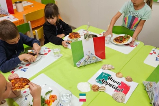 Italský den ve školce – Čtvrtek 11. 6. Italský den ve školce – Čtvrtek 11. 6. 1