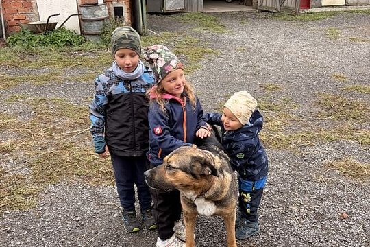 Návštěva farmy ve Chmelíku. Návštěva farmy ve Chmelíku. 1