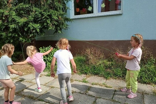 I v září medvídci září I v září medvídci září 1