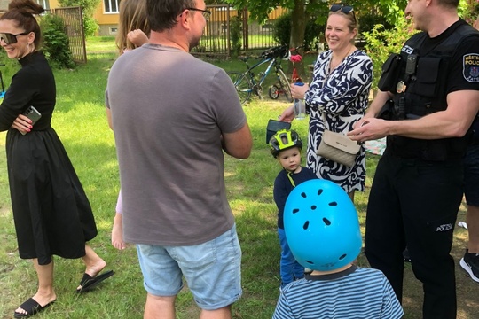 Piknik na školní zahradě a "Na silnici bezpečně" 1