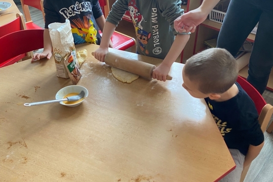 Motýlci z MŠ Kollárova - Svatomartinské rohlíčky Motýlci z MŠ Kollárova - Svatomartinské rohlíčky 1