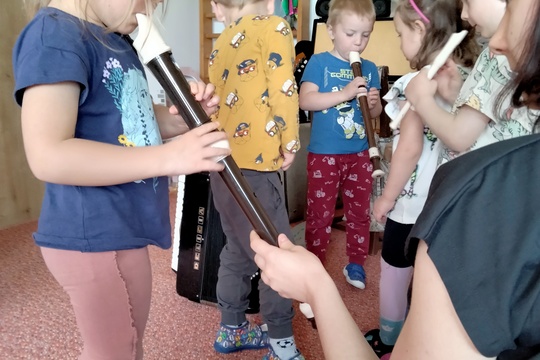 Hudební chvilka  1