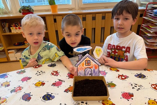 Zahradničení v třídě broučci 1