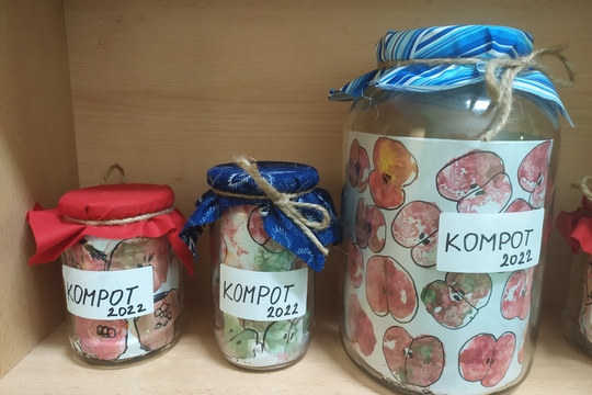 Kompot 1