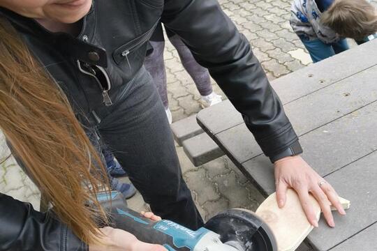 JARO na školní ZAHRÁDCE  1