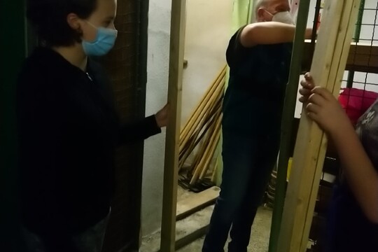 Náš první vyvýšený záhon 1