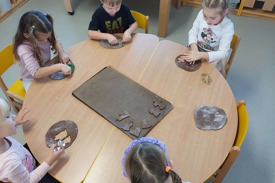 Příprava perníčků a žitných placek 1