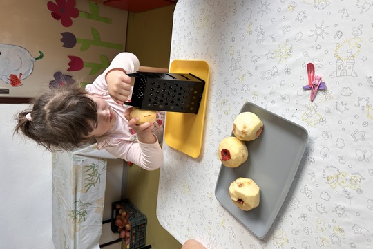 Podzimní dezert- jablko-dýňový štrúdl 1